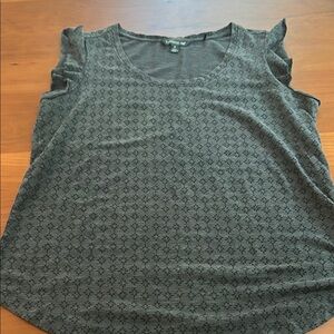 Toad&Co Green Sleeveless Ruffelta Shirt